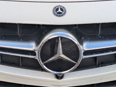 Used 2019 Mercedes-Benz E 63 AMG S image 32