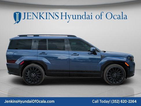 Used 2025 Hyundai Santa Fe Calligraphy image 2