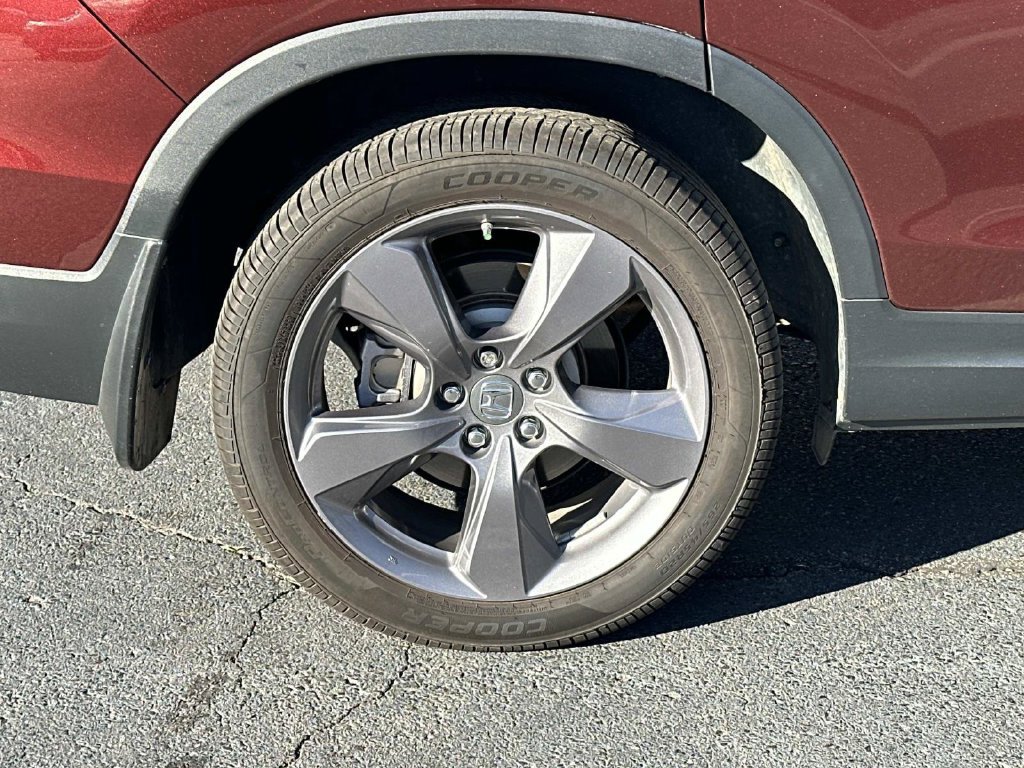 Used 2020 Honda Passport Touring image 9