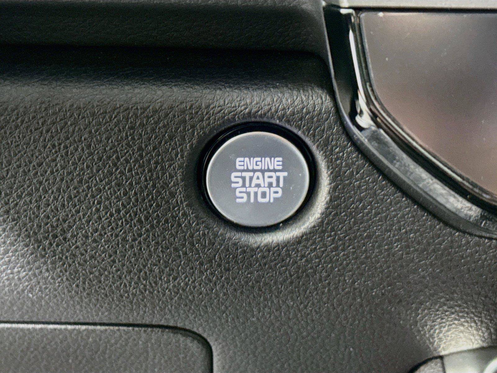 Used 2025 Kia Carnival SX Prestige FWD image 20