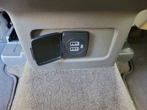 Used 2020 Lincoln Corsair FWD w/ Premium Package image 17