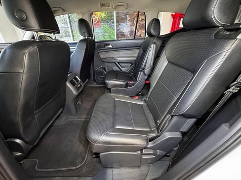 Used 2022 Volkswagen Atlas SE w/ Panoramic Sunroof Package AWD/4WD image 45