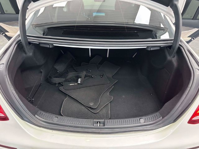 Used 2017 Mercedes-Benz E 43 AMG 4MATIC Sedan image 27
