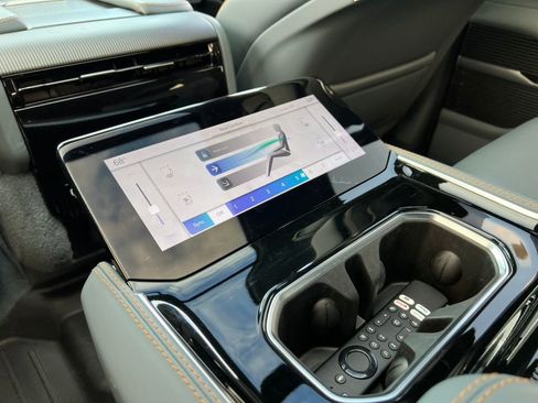 Used 2023 Jeep Grand Wagoneer Series III w/ Rear Seat Video Group 1 image 35