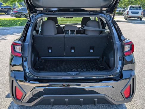 Used 2025 Subaru Crosstrek 2.5i Premium AWD/4WD image 14
