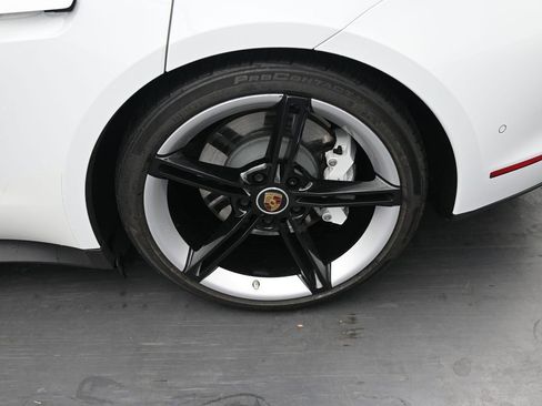 Used 2020 Porsche Taycan 4S image 12