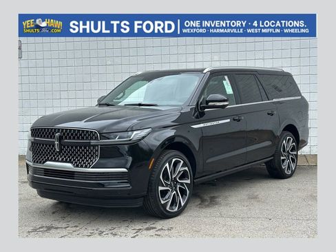 New 2026 Lincoln Navigator L Reserve AWD/4WD image 1