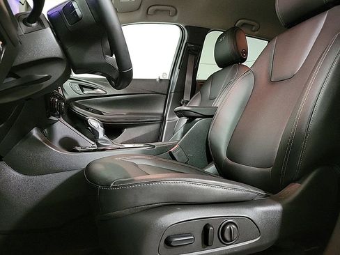 Used 2024 Buick Encore GX Sport Touring w/ Comfort Package image 12