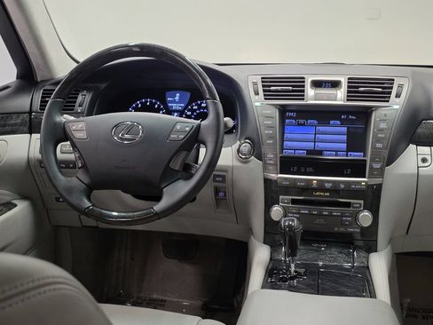 Used 2011 Lexus LS 460 L AWD/4WD image 17
