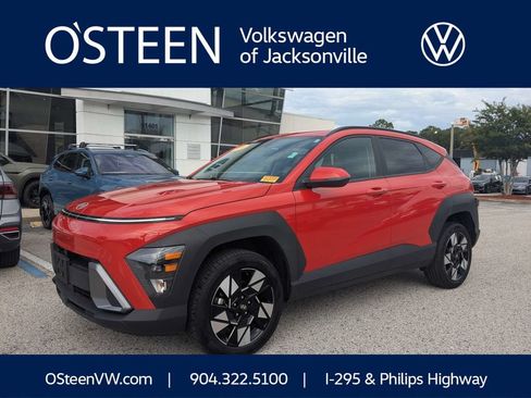 Used 2024 Hyundai Kona SEL AWD/4WD image 1