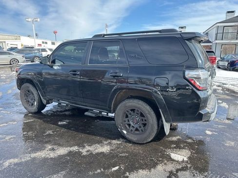 Used 2019 Toyota 4Runner TRD Off-Road Premium image 14