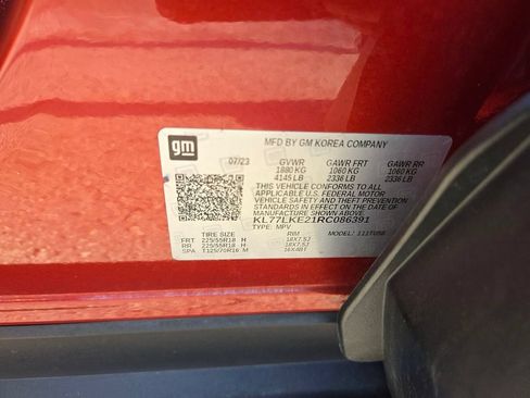 Used 2024 Chevrolet Trax ACTIV w/ Sunroof Package FWD image 21