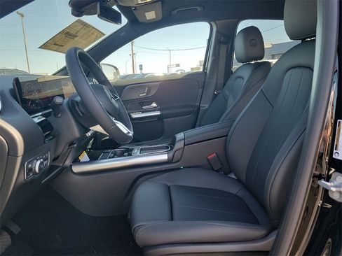 New 2025 Mercedes-Benz GLA 250 image 13