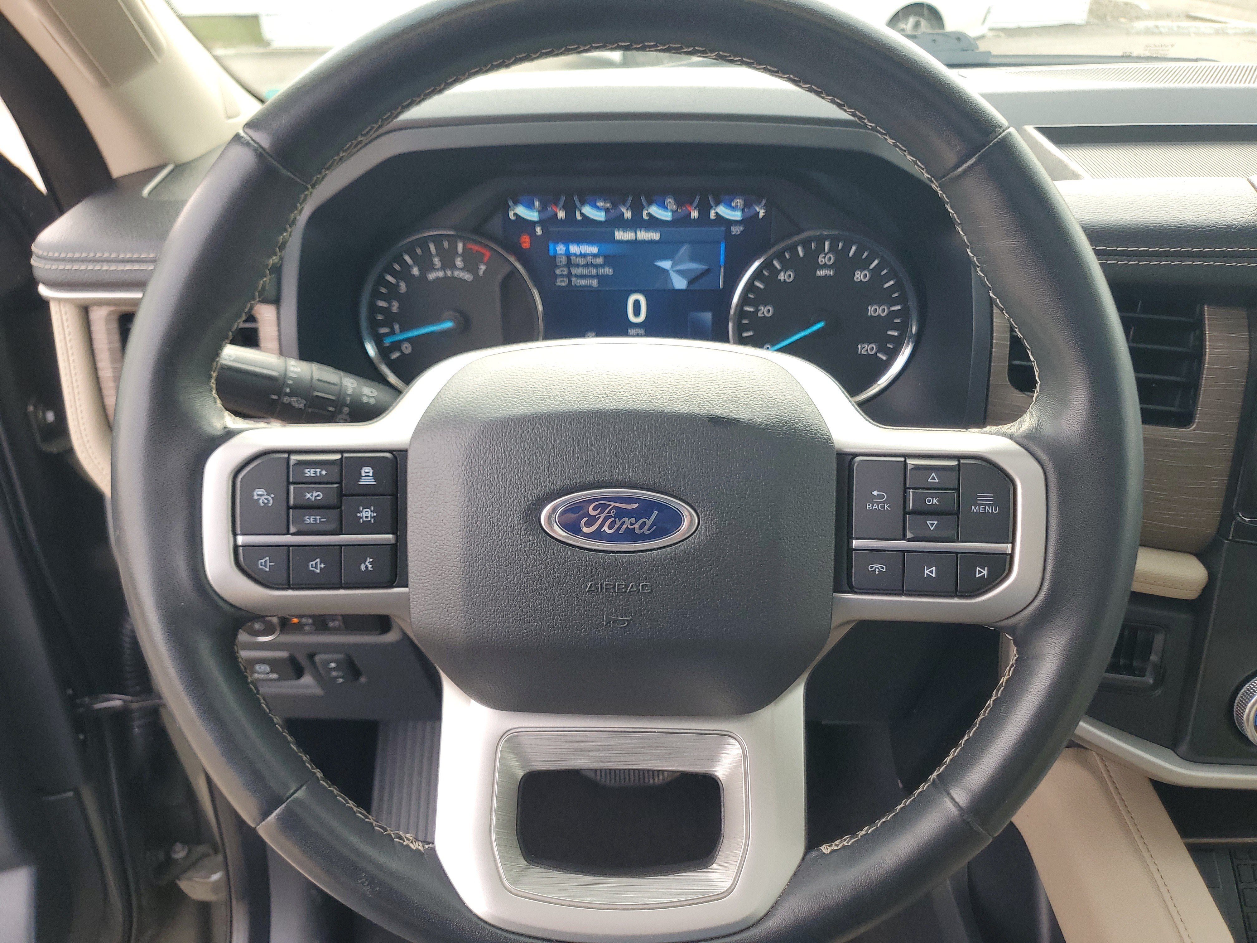 Used 2024 Ford Expedition Limited AWD/4WD image 14
