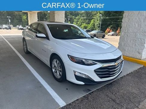 Used 2024 Chevrolet Malibu LT FWD image 2