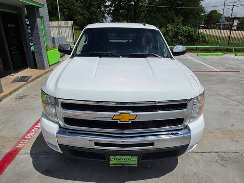 Used 2009 Chevrolet Silverado 1500 LT w/ Regional Value Package RWD image 6
