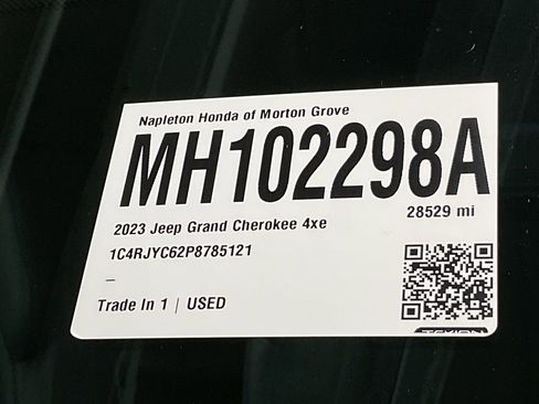 Used 2023 Jeep Grand Cherokee Trailhawk w/ Luxury Tech Group III AWD/4WD image 33