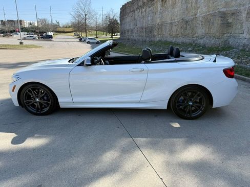 Used 2017 BMW M240i Convertible image 10