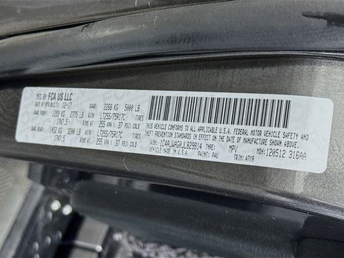 Used 2018 Jeep Wrangler Sport image 34