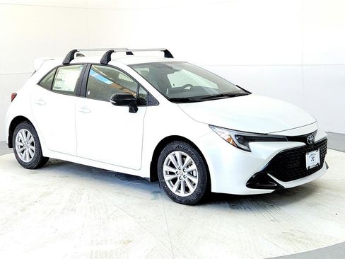 New 2026 Toyota Corolla SE image 7