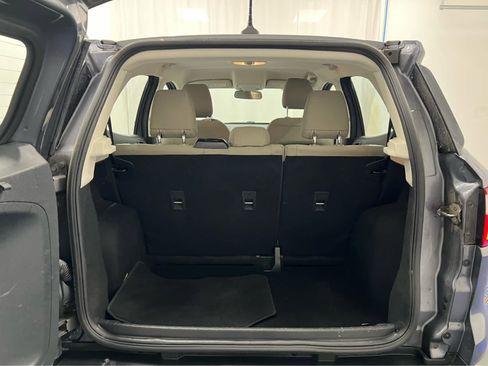 Used 2021 Ford EcoSport S image 11