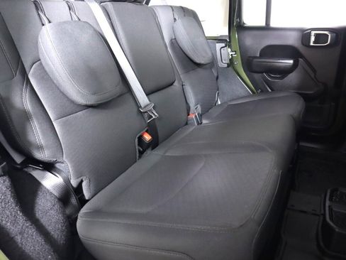 Used 2023 Jeep Wrangler Unlimited w/ Sun & Screen Package AWD/4WD image 45