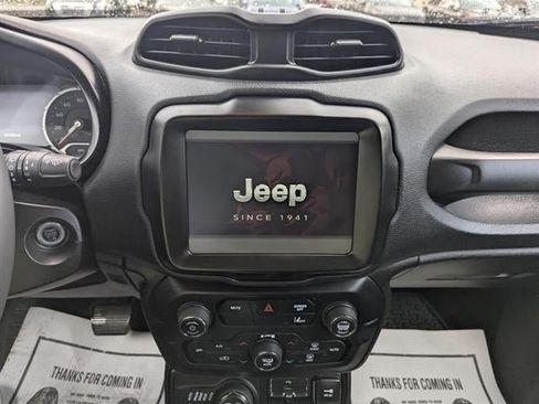 Used 2023 Jeep Renegade Trailhawk AWD/4WD image 36
