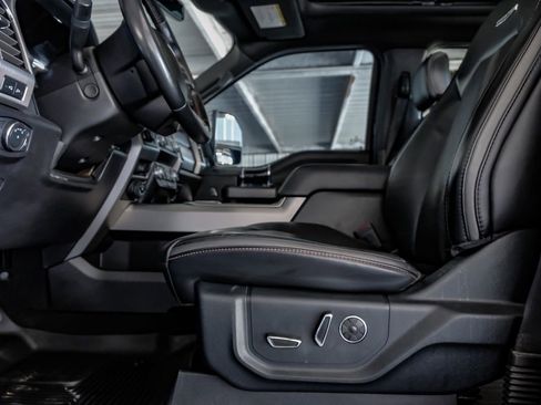 Used 2020 Ford F250 Platinum w/ FX4 Off-Road Package image 32