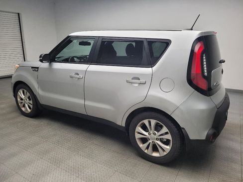 Used 2014 Kia Soul + FWD image 3