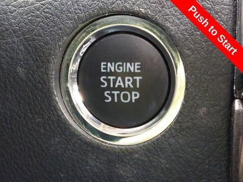 Used 2023 Toyota 4Runner 40th Anniversary SE AWD/4WD image 29