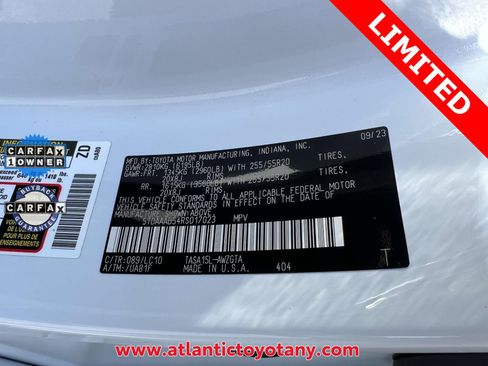Certified 2024 Toyota Grand Highlander Limited image 17