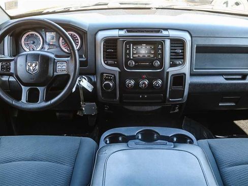 Used 2016 RAM 1500 Express image 12