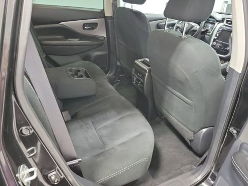 Used 2019 Nissan Murano S image 14