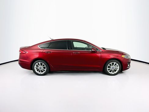 Used 2019 Ford Fusion Energi Titanium FWD image 10