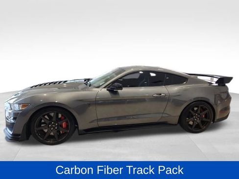 Used 2022 Ford Mustang Shelby GT500 w/ Carbon Fiber Track Pack RWD image 2