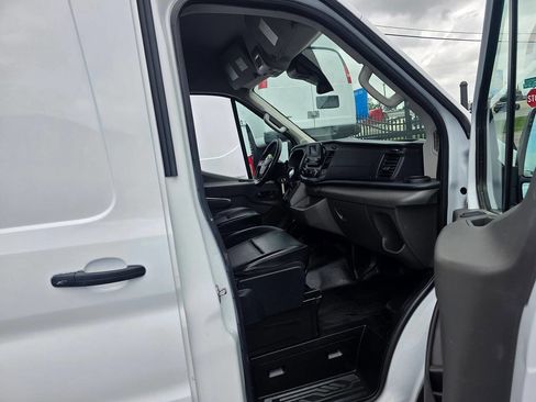 Used 2021 Ford Transit 250 Medium Roof image 15