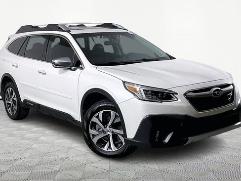 Used 2022 Subaru Outback Touring XT image 4