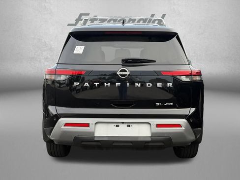 Used 2024 Nissan Pathfinder SL AWD/4WD image 5