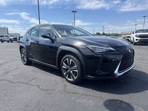 Used 2022 Lexus UX 250h AWD/4WD image 1