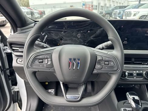New 2026 Buick Envista Preferred FWD image 14