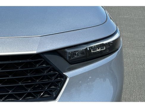 Used 2024 Honda Accord LX image 45