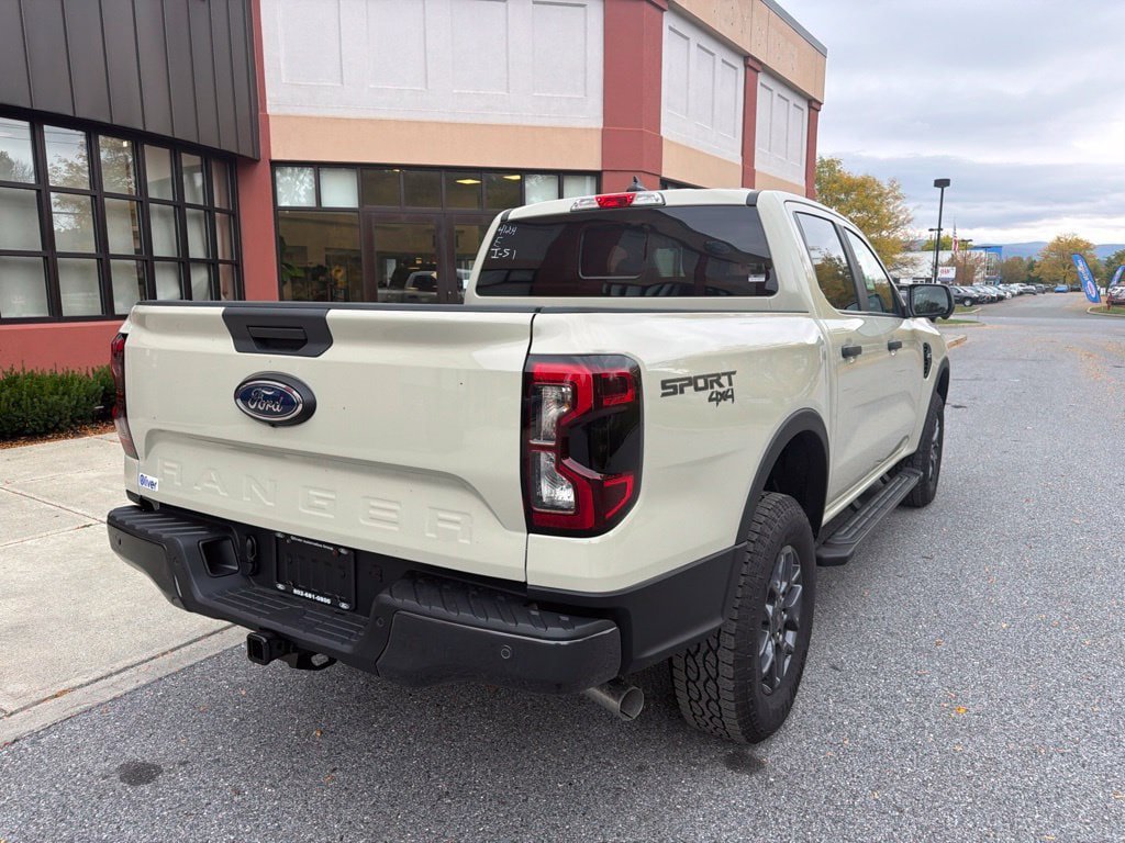New 2026 Ford Ranger XLT w/ Equipment Group 301A High AWD/4WD image 7