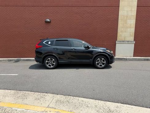 Used 2018 Honda CR-V EX image 2