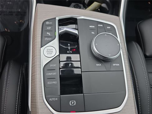Used 2025 BMW 330i Sedan image 20