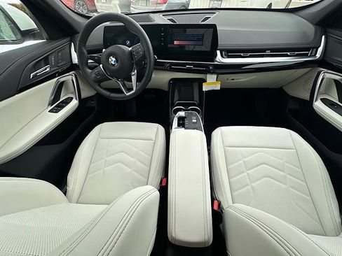 New 2026 BMW X1 xDrive28i w/ Technology Package image 6