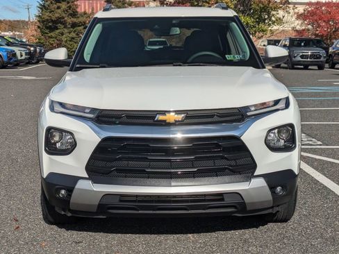 Used 2022 Chevrolet TrailBlazer LT w/ Convenience Package image 2