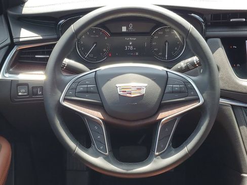 Used 2025 Cadillac XT5 Premium Luxury w/ LPO, Floor Liner Package AWD/4WD image 24