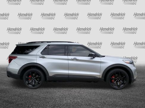 Used 2020 Ford Explorer ST w/ ST Street Pack AWD/4WD image 11