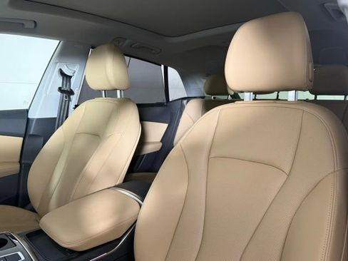 Used 2023 Audi Q8 Premium Plus w/ Premium Plus Package image 5