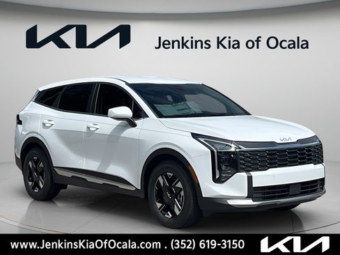 New 2026 Kia Sportage LX FWD image 1